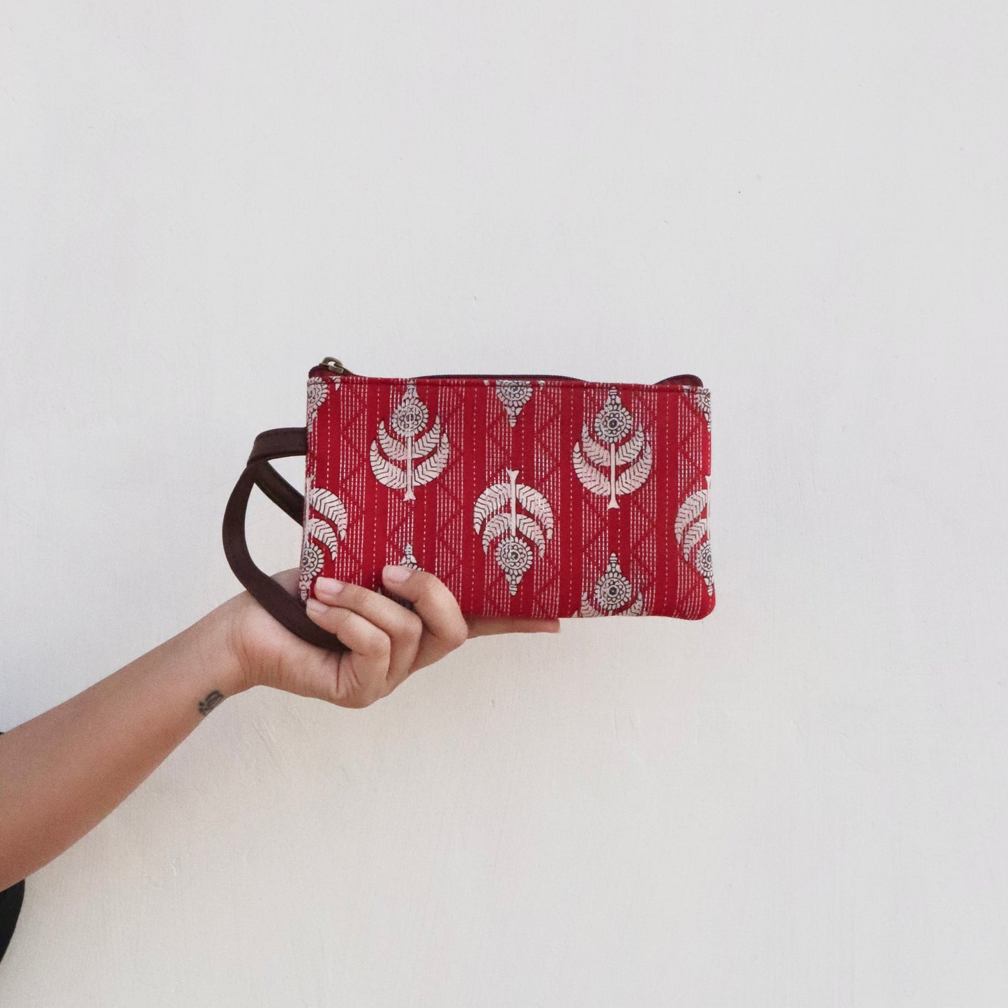 The Indian Tote - गेंदा